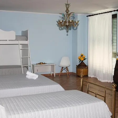 Pantaleone Guest house *